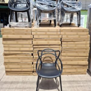 🪑SILLAS DE COMEDOR ALLEGRA /PLASTICO NEGRO🪑